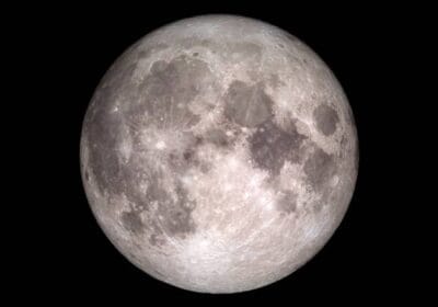 Galaxy S23's Moon