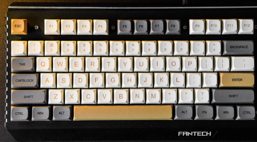 How to Change Light Mode on a Fantech Keyboard